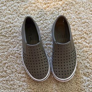 Native Kids Slip-On Water Shoes - Gray